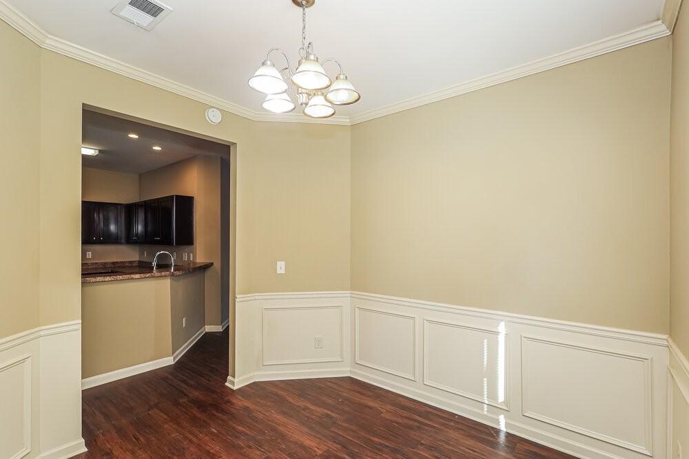 498 Highland Falls Dr - Photo 7 of 17