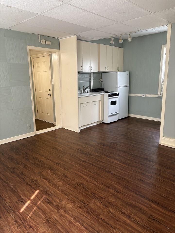 5937 Holmes St #4 - Photo 4 of 25