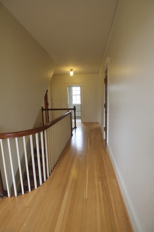 1811 Wyman Avenue - Photo 5 of 13