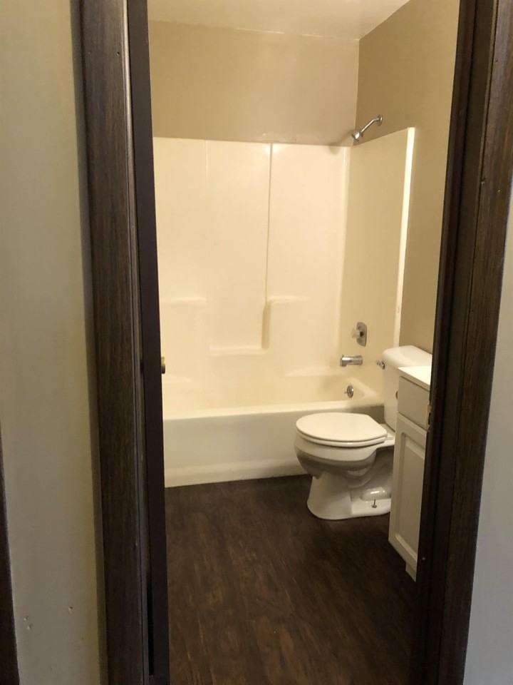 542 136th Ave #3 - Photo 5 of 10