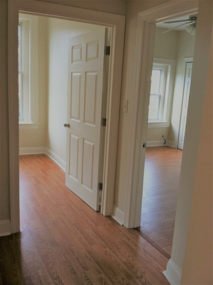 5545 Jackson St #2 - Photo 5 of 16