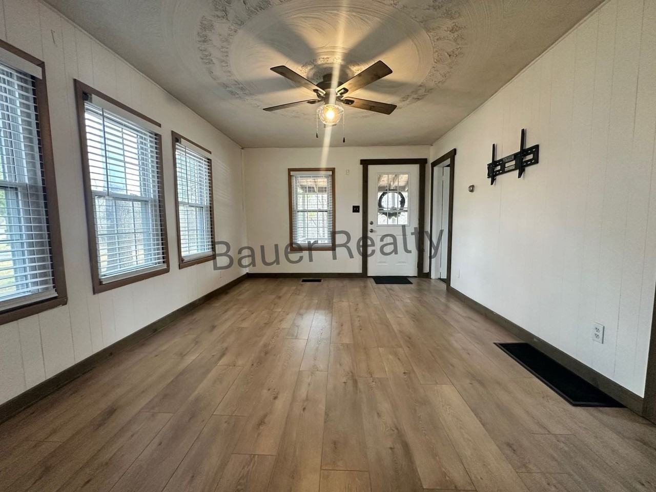 1520 County Road 995 - Photo 7 of 17