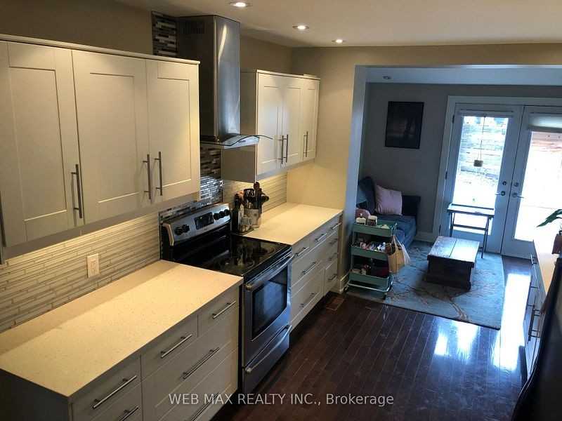 122 Booth Avenue - Photo 5 of 18