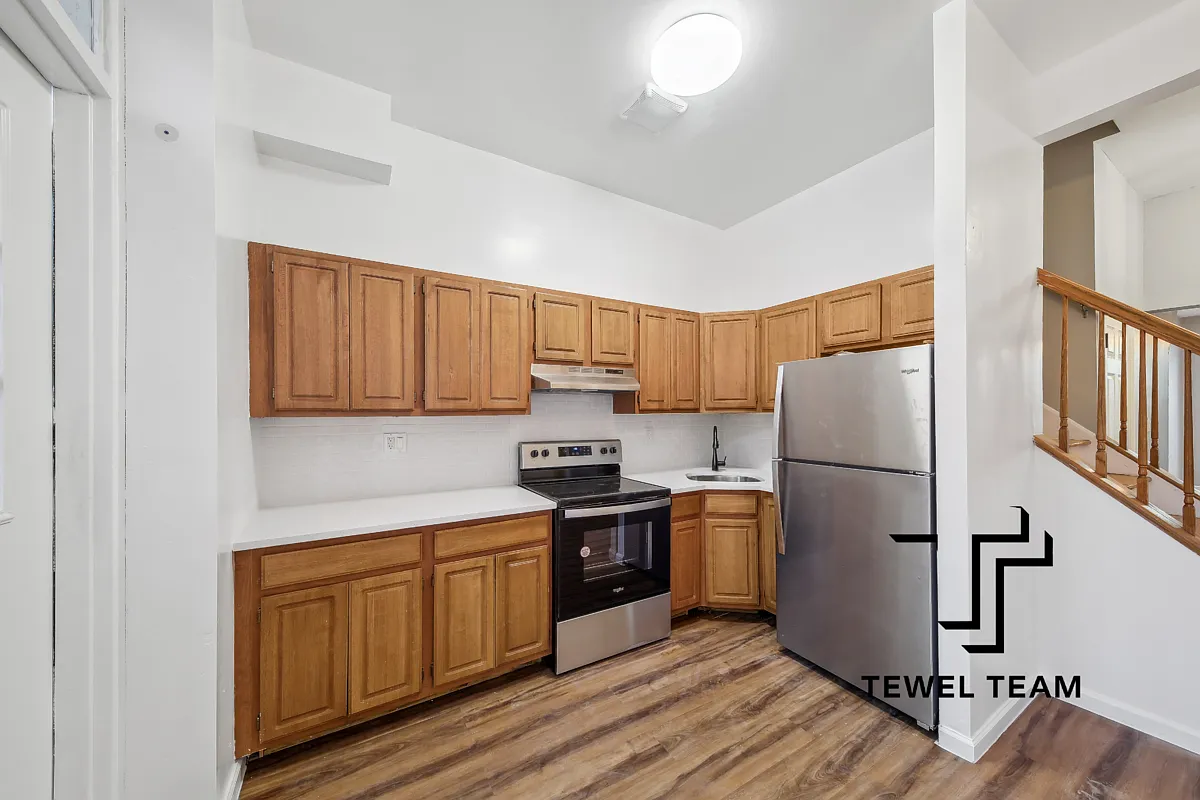 421 East 135th Street #1 - Photo 3 of 16