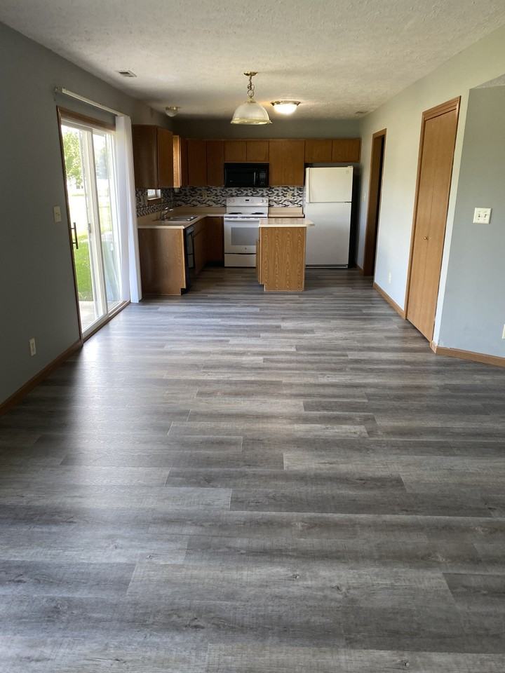 2106 Fincastle Way #A - Photo 3 of 15