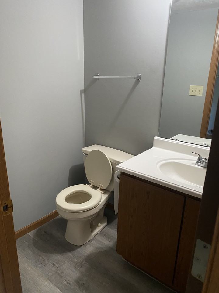 2106 Fincastle Way #A - Photo 5 of 15