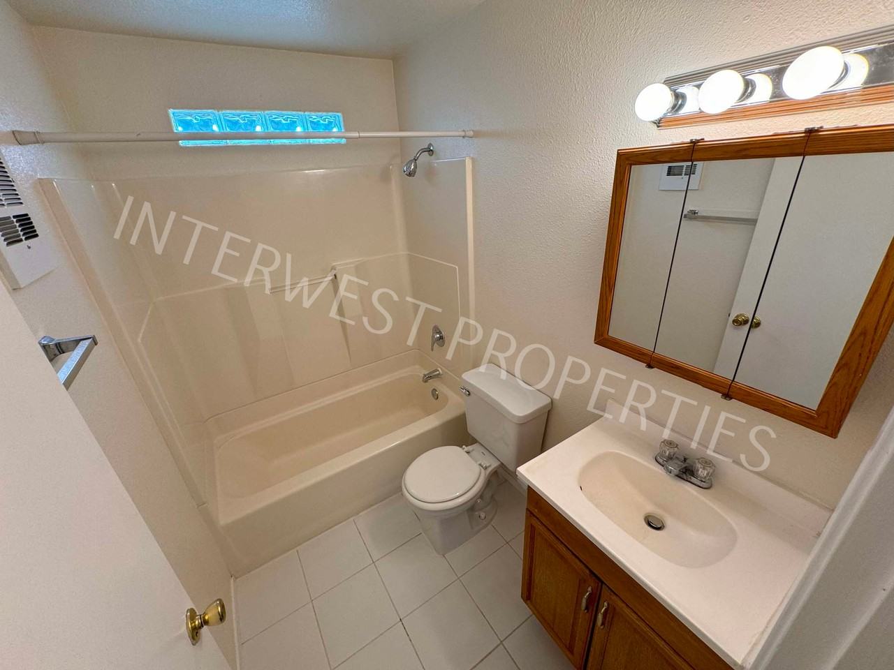 16705 Northeast Halsey Street #110 - Photo 7 of 11