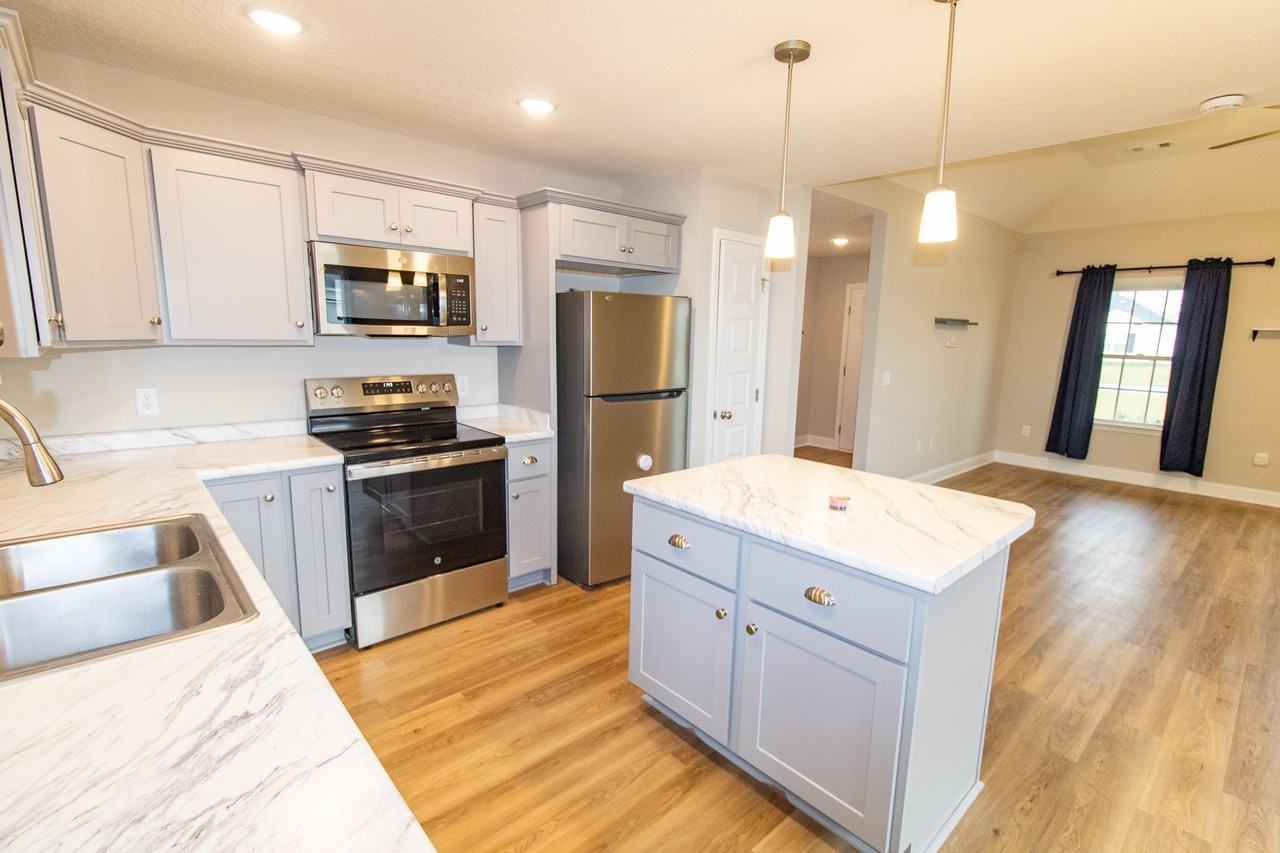 705 Fescue Dr #1 - Photo 7 of 21