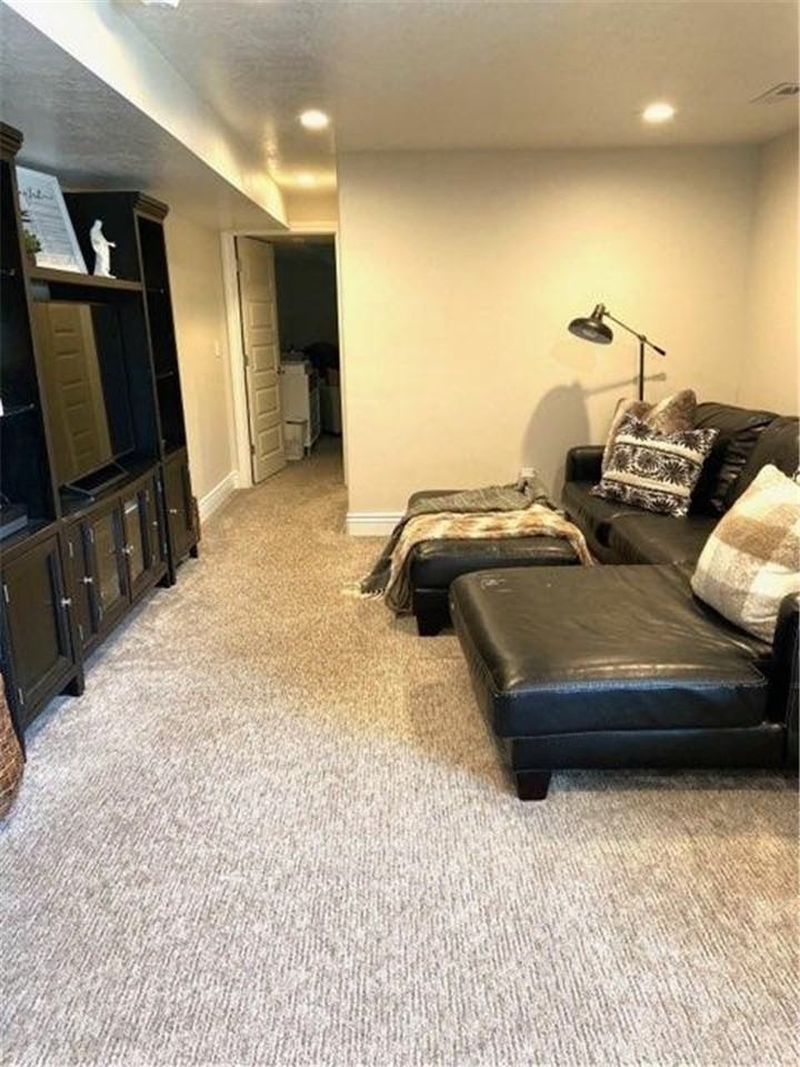 5834 Deer Crest Ln - Photo 5 of 16