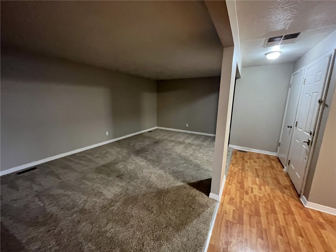 333 E St #5 - Photo 3 of 14