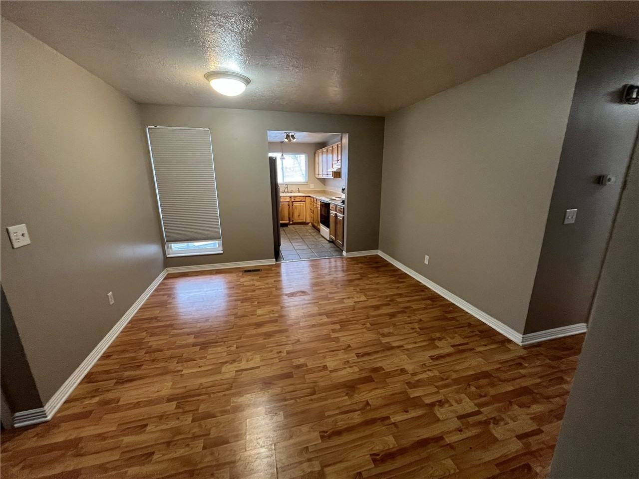 333 E St #5 - Photo 5 of 14