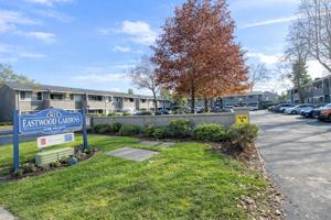 featured image of 821 W East Ave