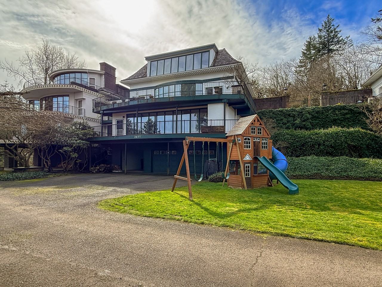 3611 Sw Humphrey Blvd #1