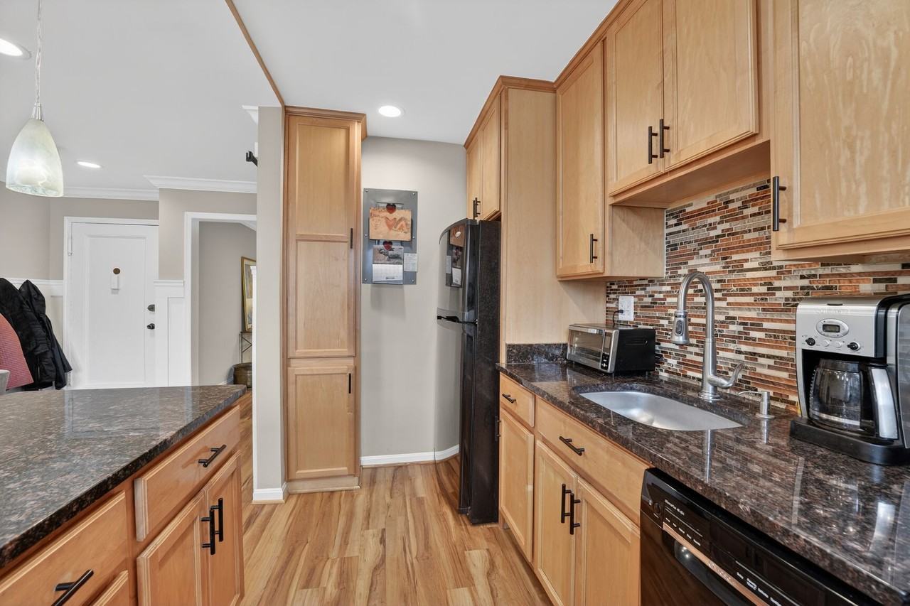 2208 Colston Dr #101 - Photo 4 of 17