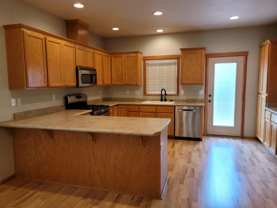 610 Shadow Way #1 - Photo 4 of 14