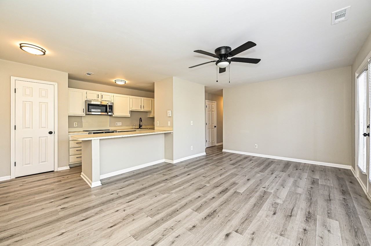 6156 Meadow Rose Ln #1 - Photo 6 of 17