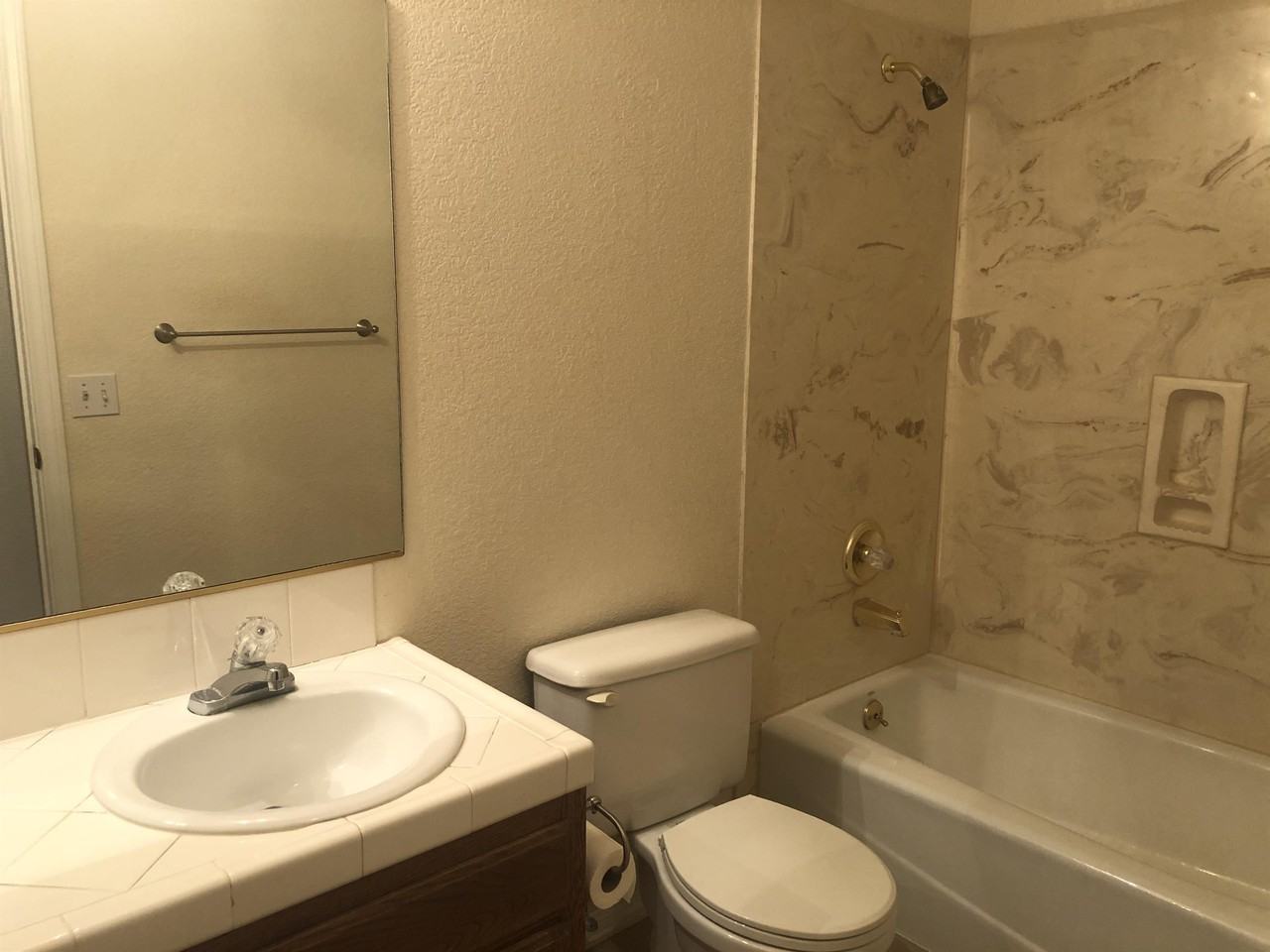 7711 Catalpa Ave #1 - Photo 6 of 11