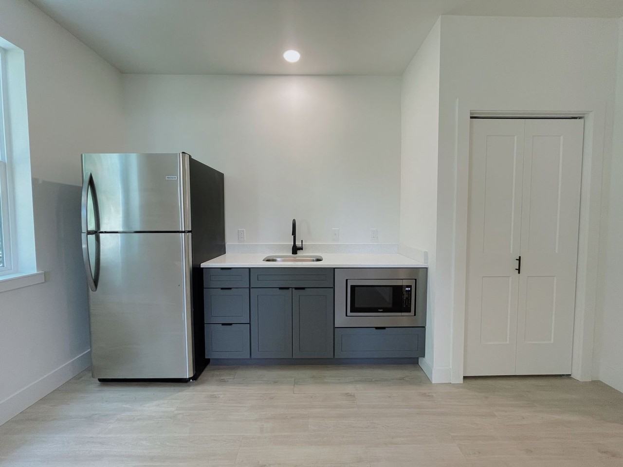 Hamilton Commons - Photo 7 of 26