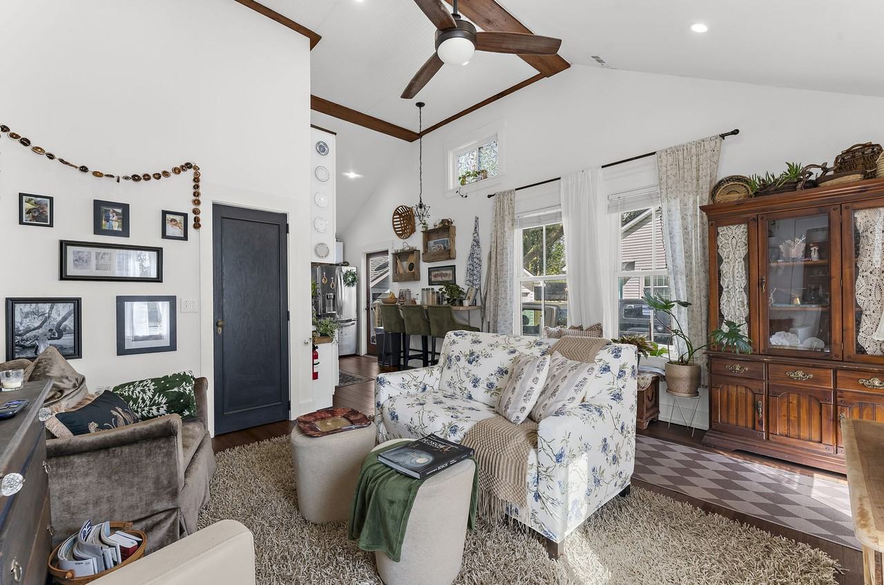 1456 E Montague Ave #HOME - Photo 5 of 50