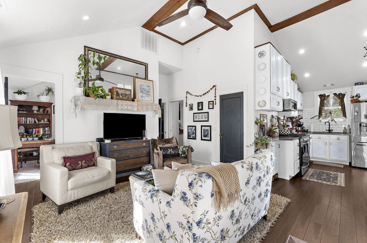 1456 E Montague Ave #HOME - Photo 6 of 50