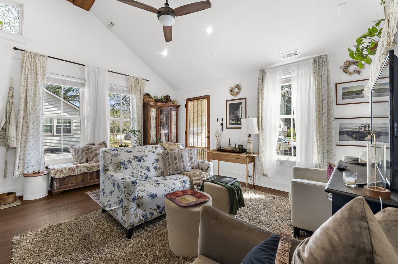 1456 E Montague Ave #HOME - Photo 7 of 50