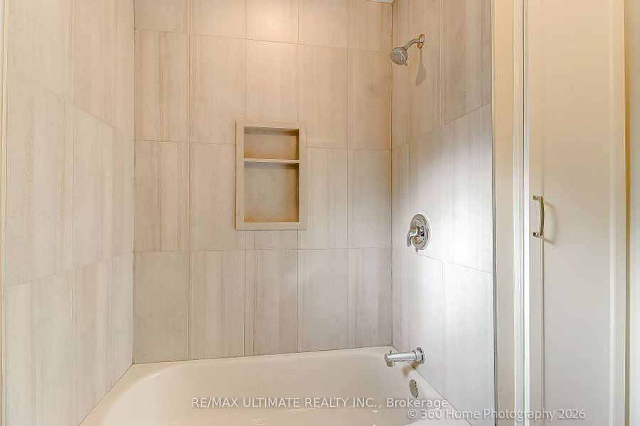 53 Virginia Avenue - Photo 7 of 18