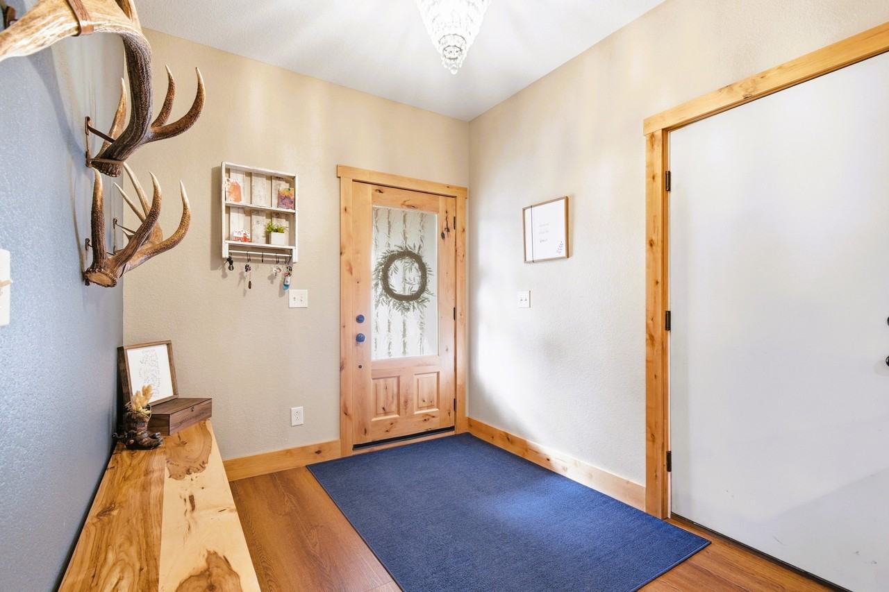 27660 Pine Dr #1 - Photo 2 of 40