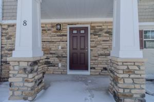 featured image of 1542 Simsbury St