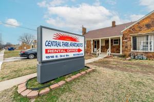 featured image of 1514 E 3rd St N