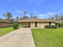 906 Cecile Blvd - Photo 1 of 1