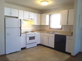 featured image of 211 Stonewall Ct