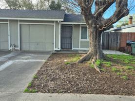 3926001/70 - Photo 1 of 1