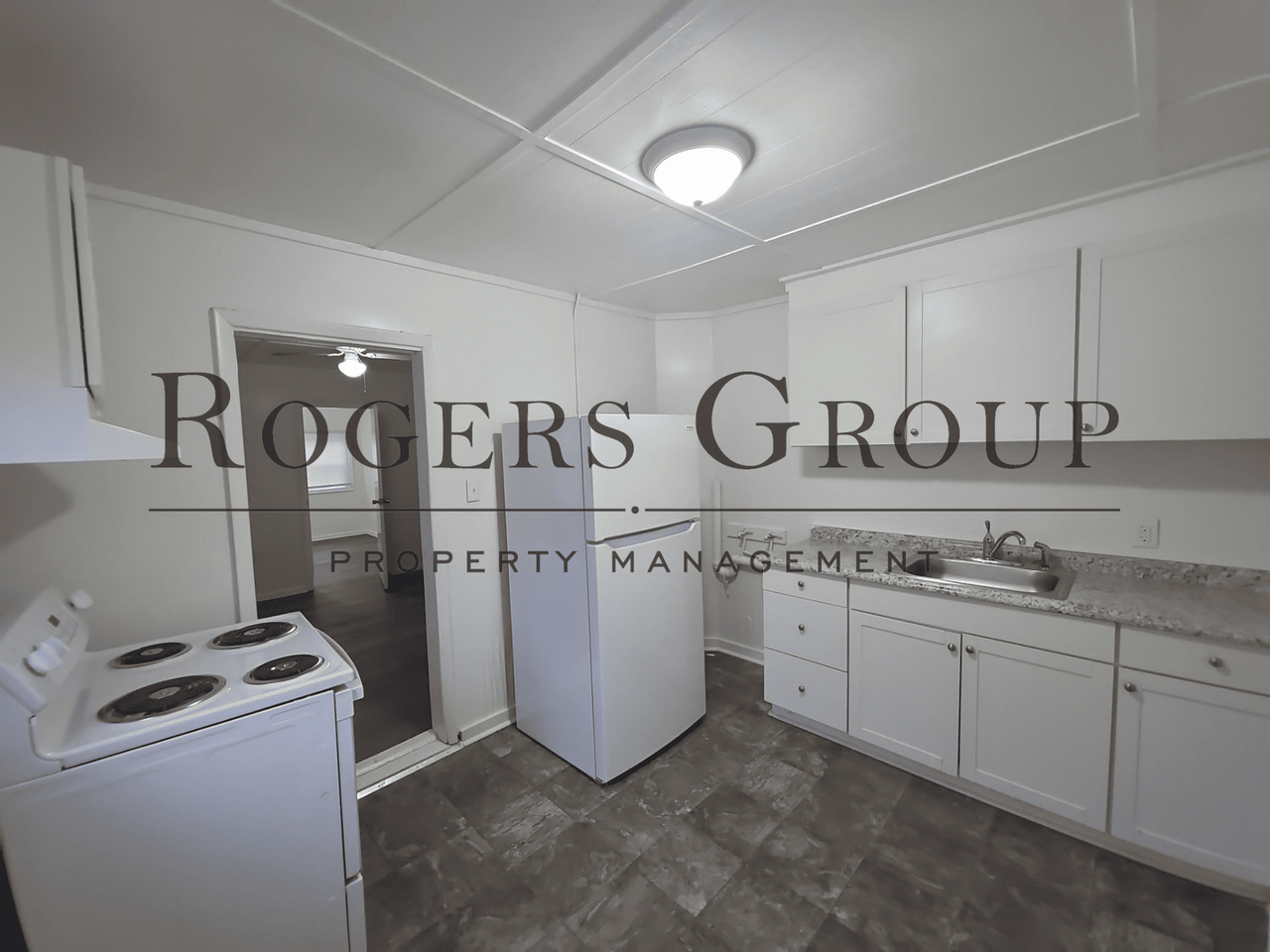 912 Water St - Photo 2 of 24