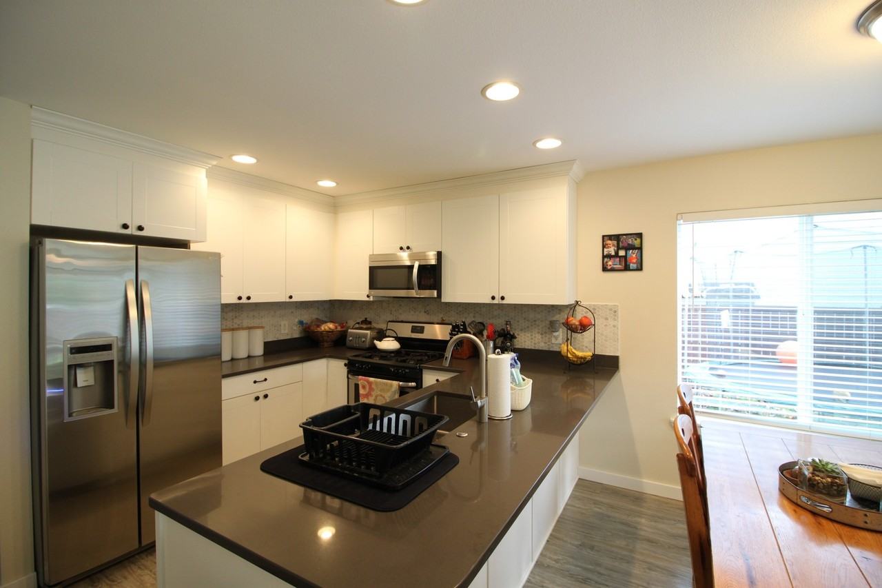 1559 Sw Stremler Dr - Photo 2 of 15