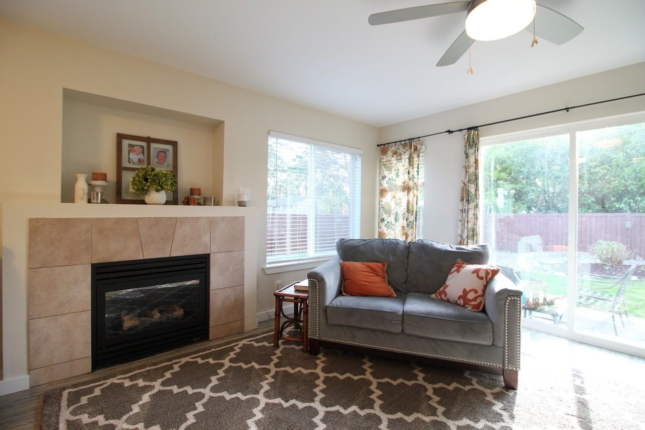 1559 Sw Stremler Dr - Photo 5 of 15