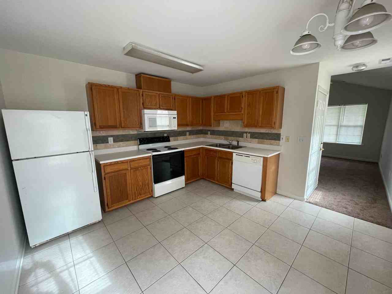 4214 Mcclelland Dr - Photo 2 of 10