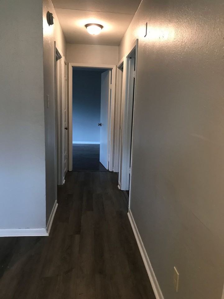 304 Latin Dr - Photo 6 of 24