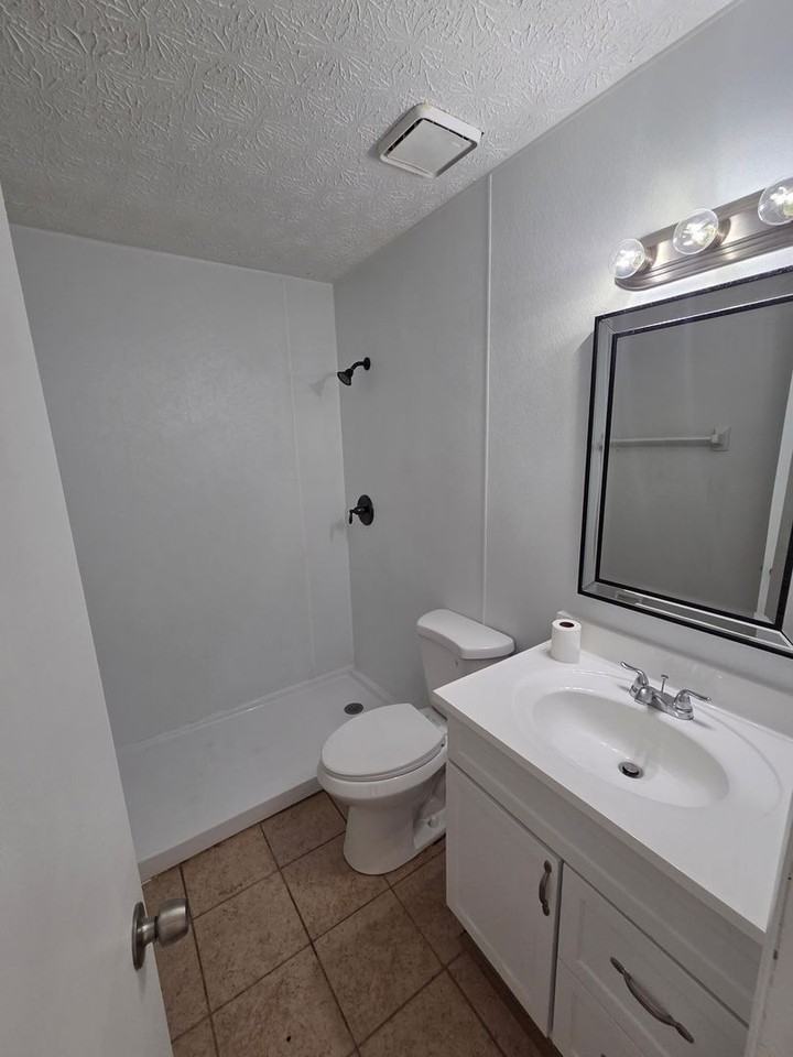 1713 Cesery Blvd - Photo 7 of 7