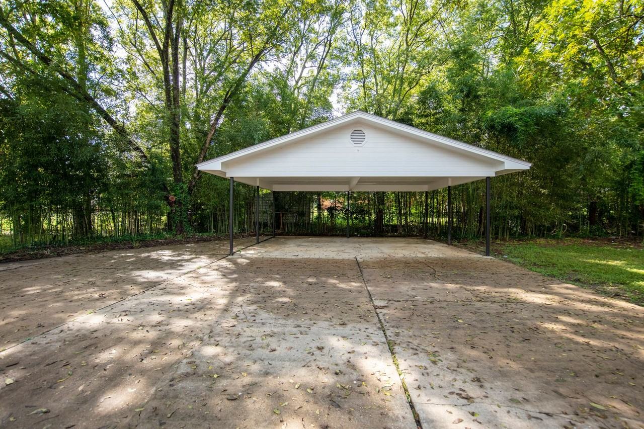 3306 Vaughn Rd - Photo 5 of 31