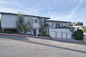featured image of 1466 Manhattan Beach Blvd #3