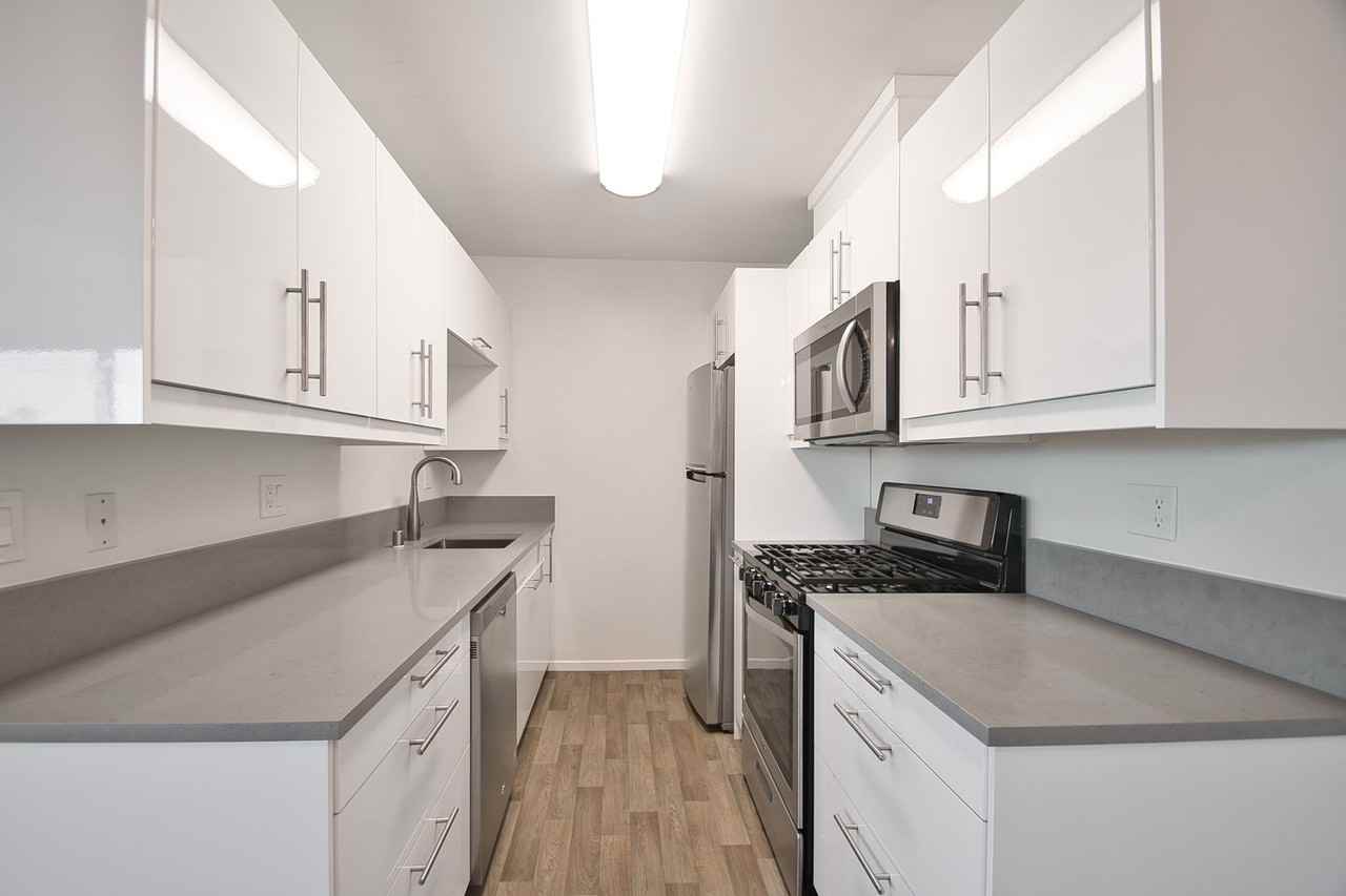 1466 Manhattan Beach Blvd #3 - Photo 6 of 12