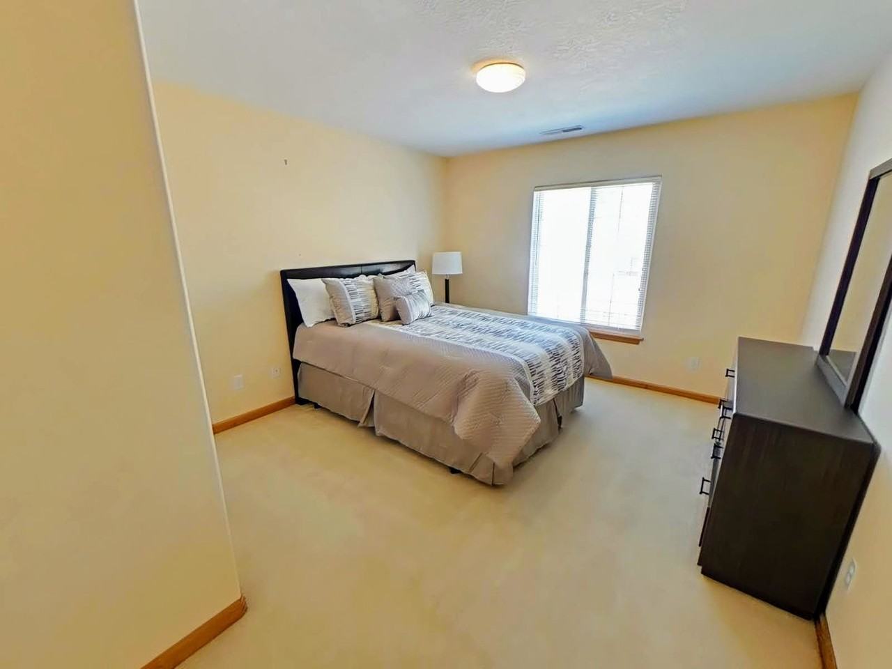 3287 Westwater Rd - Photo 4 of 16