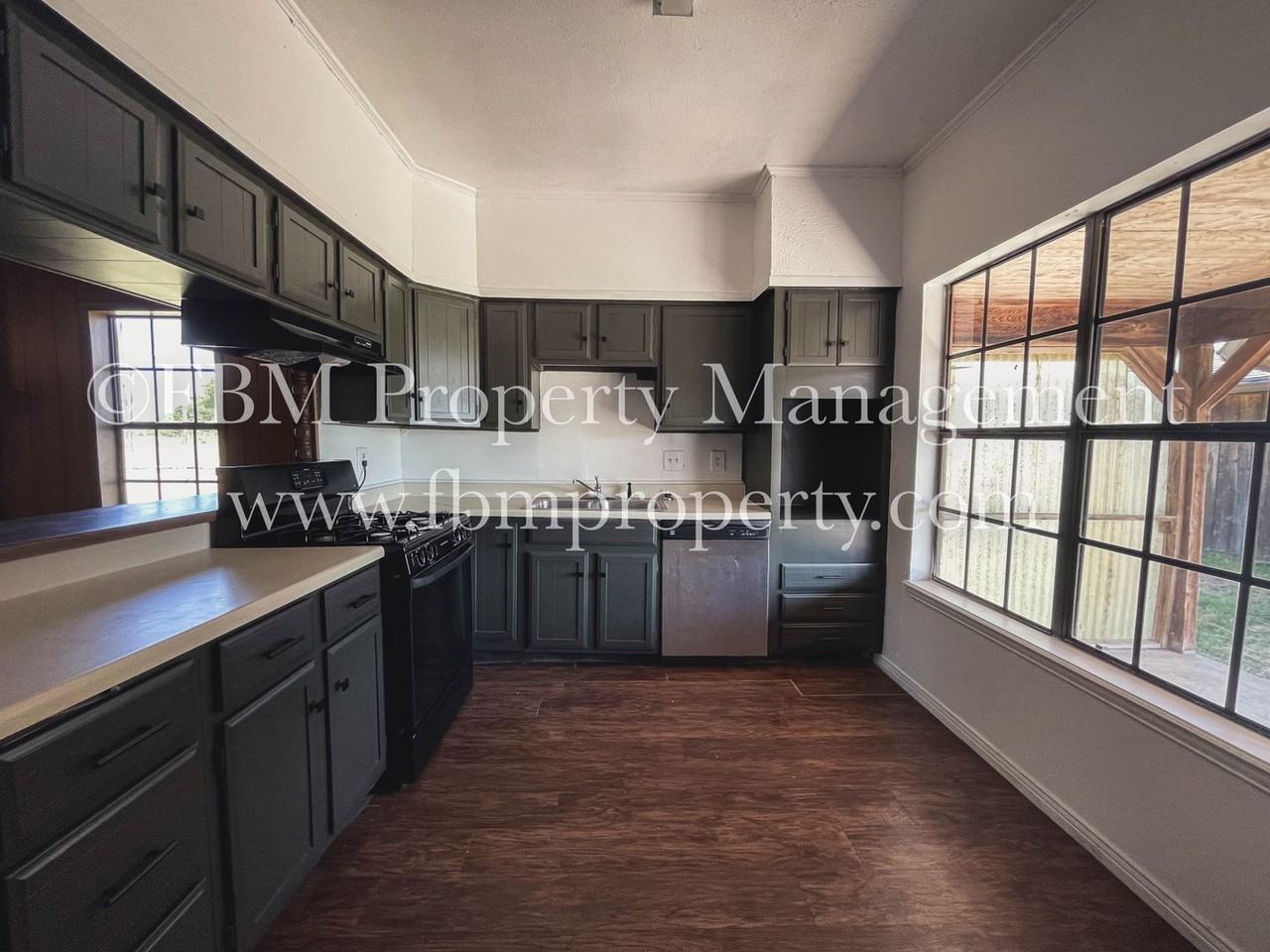 8215 Se County Road 1020 - Photo 7 of 16