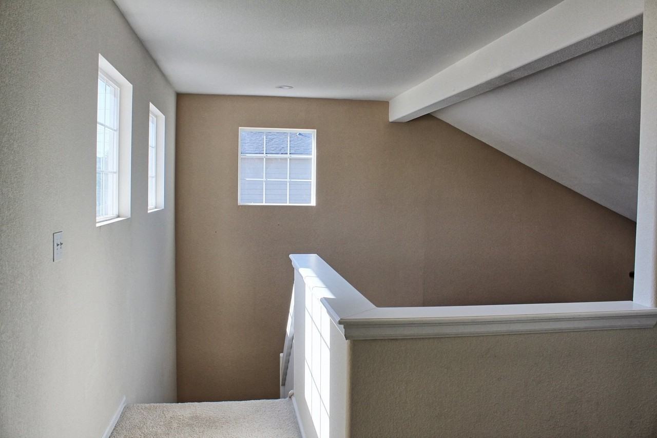 782 Whispering Oak Dr - Photo 6 of 21