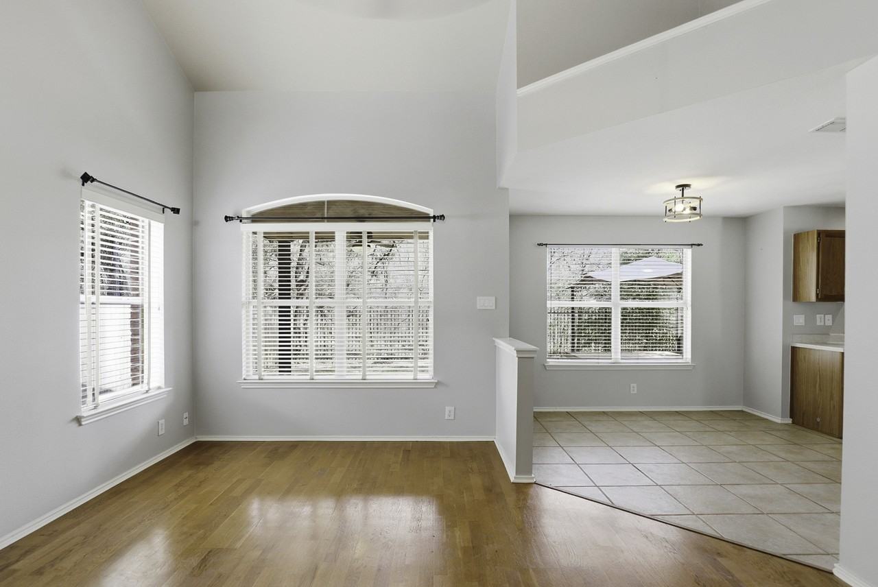 3324 Tumblewood Trl #1 - Photo 6 of 26