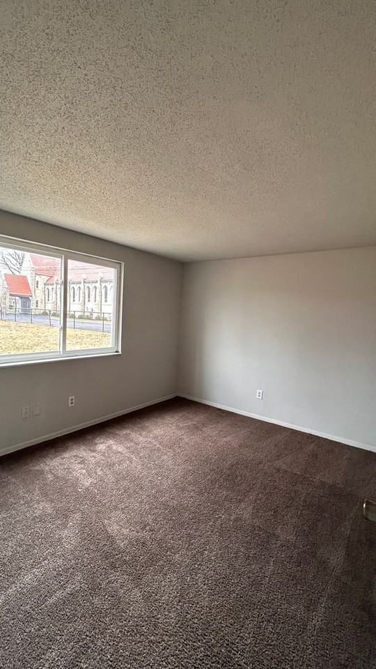 3804 Euclid Ave - Photo 3 of 8