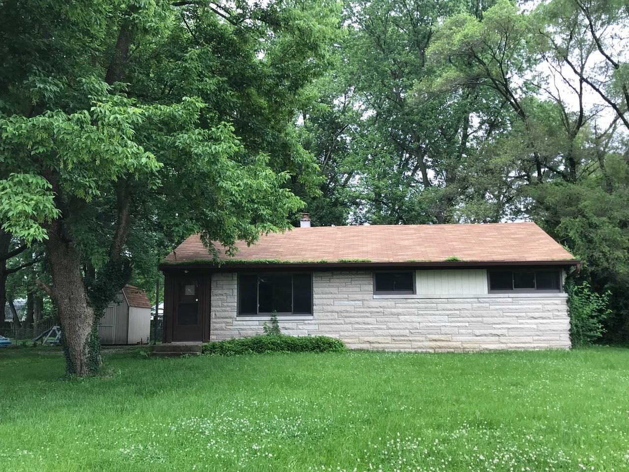 3823 S Lasalle St - Photo 2 of 2