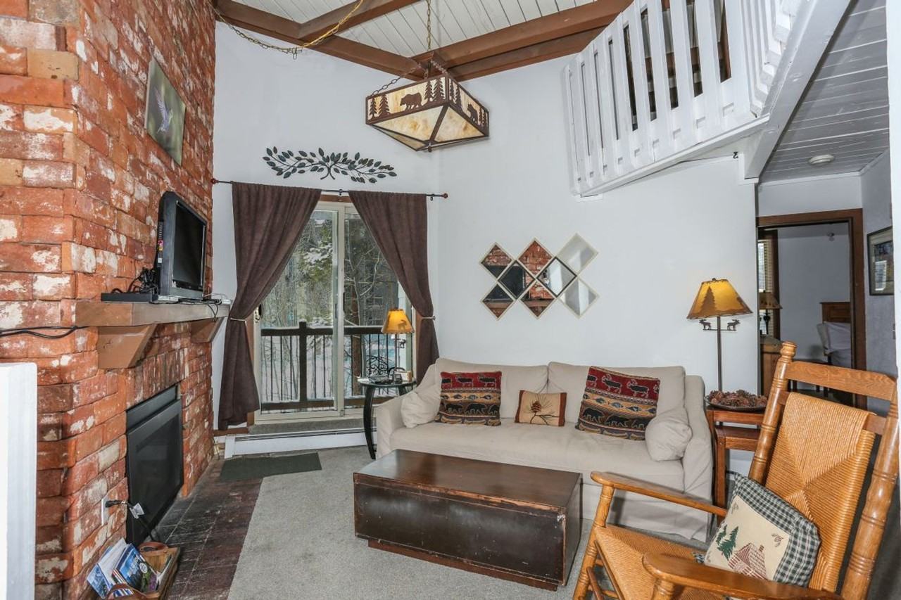 307-A Treehouse - Photo 4 of 28