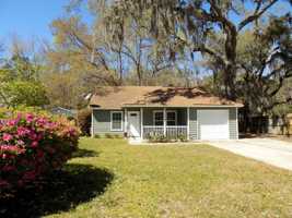 featured image of 116 W White Hawthorne Dr