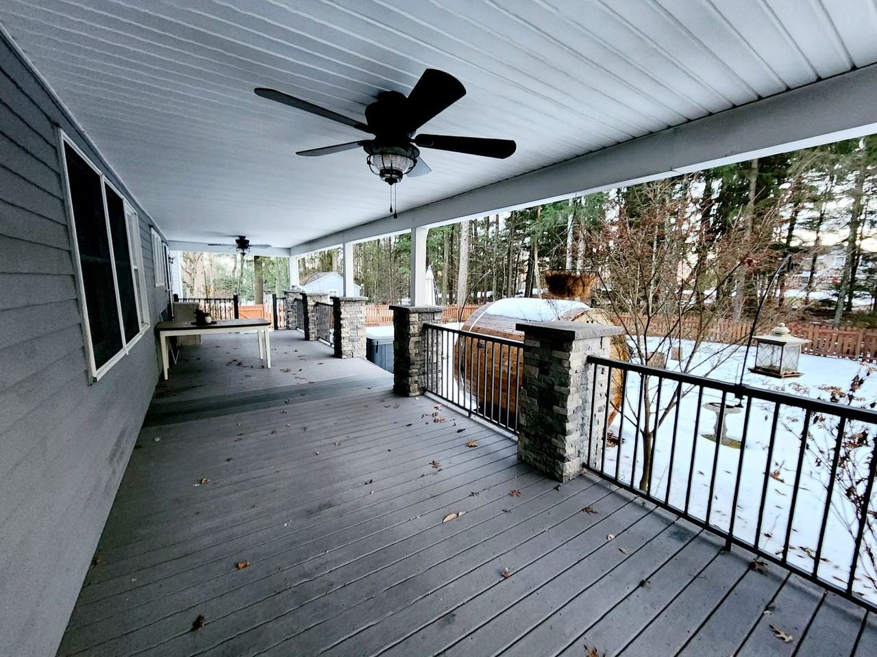 239 Rock Ridge Rd - Photo 3 of 33